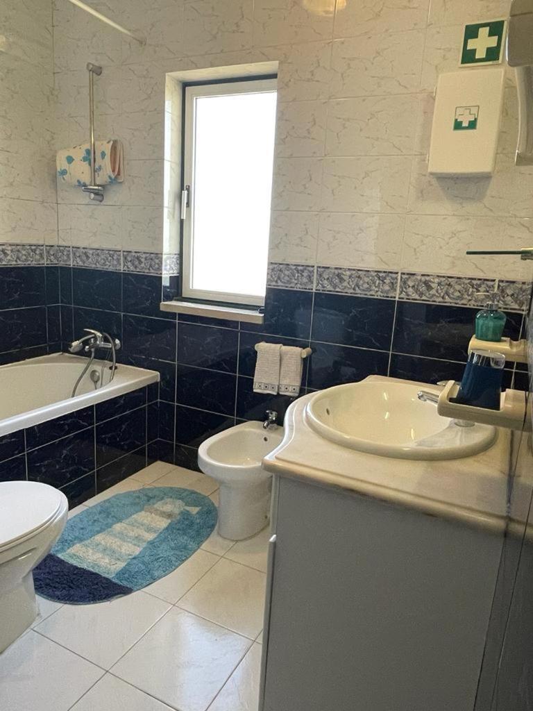 Apartment Vau Sea View, T2 Apartment, Close To Beach,ideal For Families Portimão
